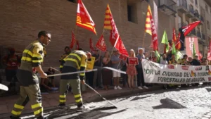 UGT reclama más efectivos y medios para los bomberos forestales de Aragón